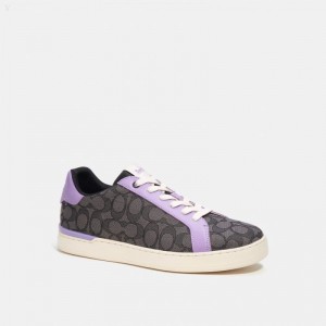 Coach Clip Low Top Sneaker In Signature Jacquard - Men's Sneakers - Black / Iris | ZDVG2046