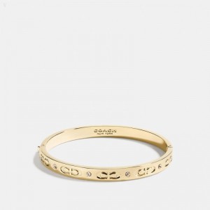Coach Kissing C Hinged Bangle - Women's Jewelry - Gold | EYWH9886